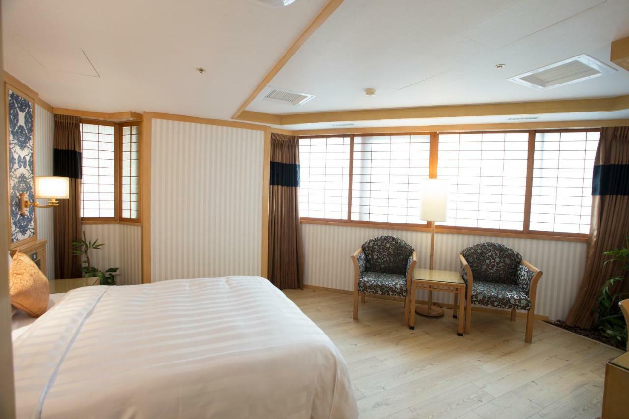 Silken Hotel Taipei Dış mekan fotoğraf